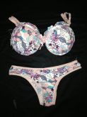 Lingerie Floral Rosa - Calcinha Média - G