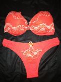 Lingerie Vermelha Com Detalhe Dourado - Calcinha Média - GG